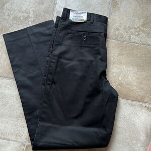 Men’s work pants new with tags